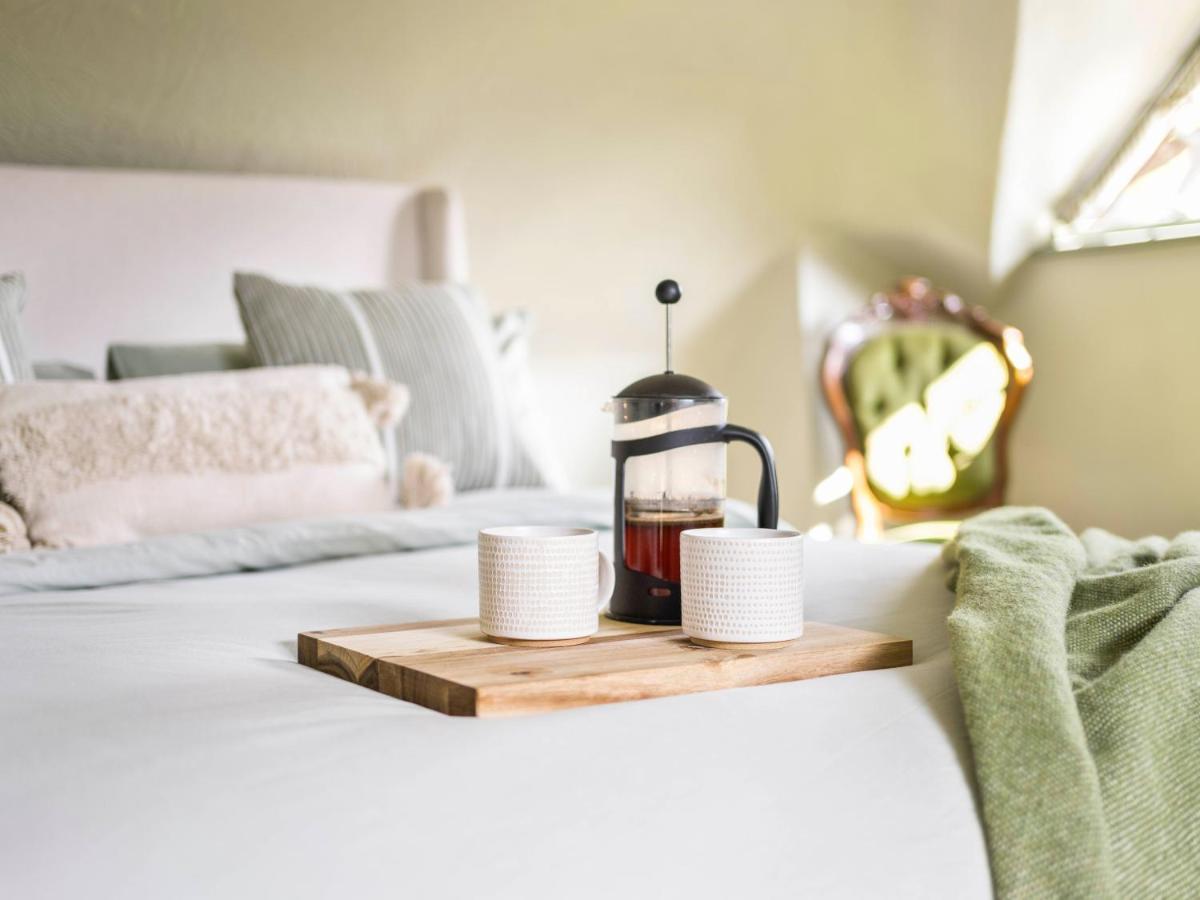 The Loft - A Stylish In With Sea View And Parking